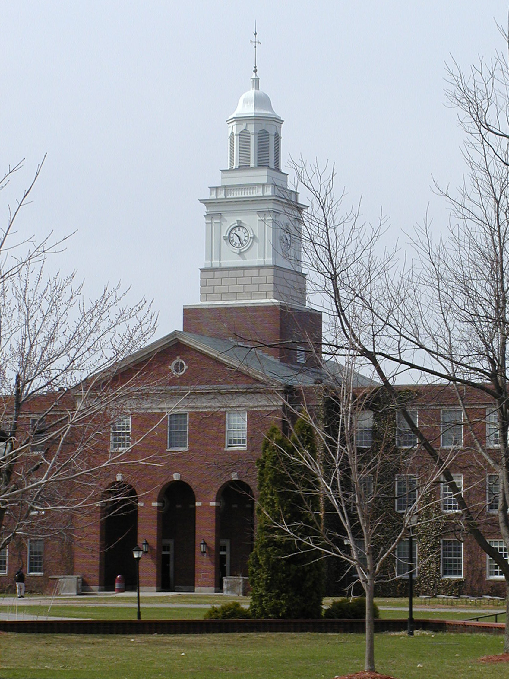 P4170029_SUNYEntrance